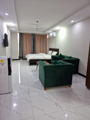 Furnished Rooms & apartments
